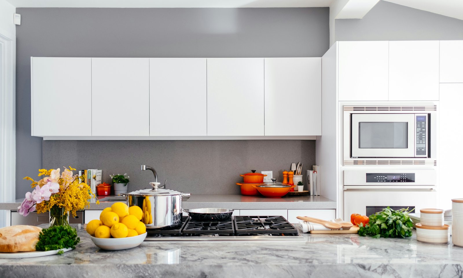 Modern Kitchen Setup